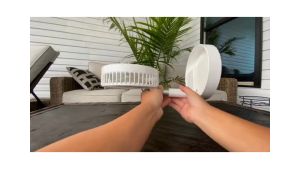 FAST DELIVERY SUPER Kipas Angin Standing Mini Portable Tahan Lama Rechargeable 1200mAh