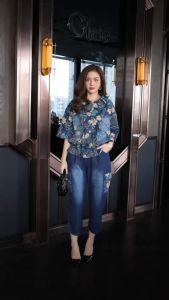 ชุดเซ็ทกางเกง(Set) อก ฟรีไซส์  44" เอว ยางยืดรอบเอว 28"-42" ผ้ายีนส์เกรดพรีเมี่ยมฟอกทั้งตัว​ เนื้อผ้าหนากำลังดี มีความยืดหยุ่น Cutie Minute