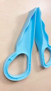 Alat Bantu Pengangkat Sprei Kasur Hemat Tenaga Pemasang Kamar Tidur Hotel