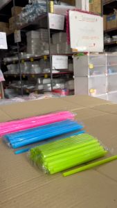 หลอดพลาสติก หลอดดูดน้ำพลาสติก หลอดสี สั้น - ยาว - ยาวพิเศษ คละสี แพคละ 10 ห่อ สีสันสดใส สวยงาม คุณภาพดี