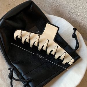 CAFFTI | Off-White Contrast Bow Hair Clip