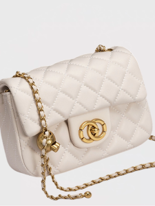 2025 New Womens Handbag Luxury Sensation Small Fragrance Style Diamond Grid Chain Bag Handbag Small Square Bag Single Shoulder Crossbody Underarm Bag