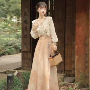 ชุดฮันฟูสำหรับผู้หญิง ชุดสามจีบสไตล์ใหม่ ชุดสองชิ้น ผ้าโพลีเอสเตอร์ ชุดฮันฟูสไตล์จีนสุดหรูหรา ชุดฮันฟูฤดูใบไม้ร่วงและฤดูใบไม้ผลิ