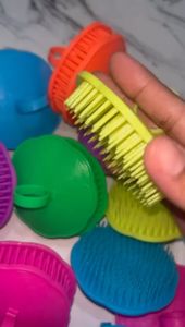 Sisir Karamas & Sisir Mini: Pilihan Terbaik untuk Rambut Anda