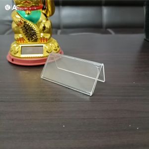 ป้ายอะคริลิคตั้งโต๊ะ 6.5x2.5cm. โชว์ 1 ด้าน ทรง V (6.5V)