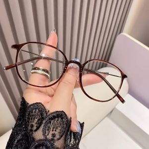 Reading Glasses Anti Radiation for Men Women 3 In 1 Photochromic Eyeglasses +100 +150 +200 +250 +300 Discolored Reading Eyewear Middle-aged and Elderly Round Eyeglasses Transition Frame