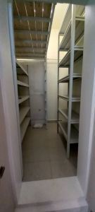 Loft bed customize with shelf /helper loft bed /bomb shelter bed /unity room/smaller room/helper room