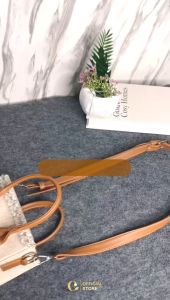 Cakra Official - Sling Bag HELEN Tas Selempang Canvas Wanita Sling bag Canvas Premium Tas Selempang Mini Sling bag Korea Tas Selempang Mini Korea Viral Trendy Terbaru Tas Canvas Wanita Tas Selempang Kanvas