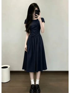 Shalldoer | Stylish Minimalist Dress for Women
