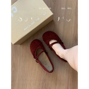 รองเท้า Mary Janes ส้นแบนทรงหัวมนสีแดง หนังแกะ ผ้ากำมะหยี่ ทรงหัวมน รองเท้าส้นแบนสำหรับผู้หญิง รองเท้าแฟชั่นฤดูใบไม้ผลิและฤดูใบไม้ร่วง