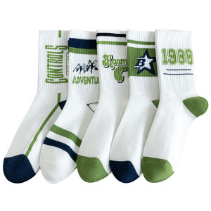 Antibacterial Basketball Socks for Junior High School Students Big Kids Cotton Sports Socks Middle Tube Trendy Socks for Teens