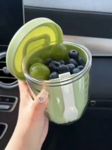 Cute Yogurt Parfait Cups With Lids Kawaii Water Bottle Tumbler Plastic Oatmeal Salad Fruit Milk Cup BPA Free For Breakfast to Go