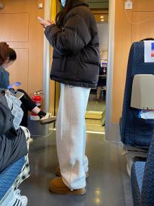 กางเกงกีฬาขายาวเอวสูงทรงหลวมสำหรับผู้หญิง กางเกงขายาวทรงตรงบุขนแกะ ทรงหลวม ทรงสลิมฟิต กางเกงขายาวทรงหลวม