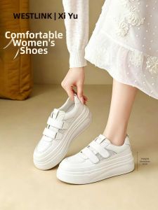 Autumn New Breathable Leisure Sports Height Increasing Magic Tape Female Shoes