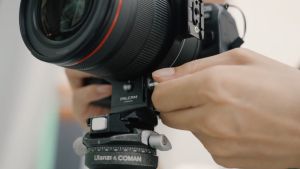 Ulanzi Falcam F22 F38 F50 75mm / 83mm Horizontal to Vertical Quick Release Circular Half Camera Cage for SONY Nikon Panasonic Fujifilm Canon