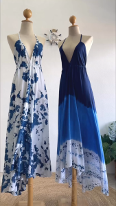 ร้านค้าส่งไว ชูนิต ชุดคู่รัก เดรสฟามิงโก้ รุ่น C ชุดเดรสไปทะเล ผ้าสปัน ผ้ามัดย้อมครามฮักธรรมชาติ เดรสไปทะเล มัดย้อม ราคา 900-1300 บาท