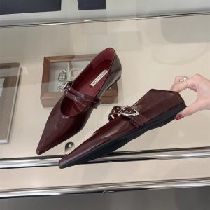 French Pointed Toe Mary Jane Shoes Womens Spring 2025 New Style Slimming Casual Mini Leather Shoes Slip-On Single Shoes