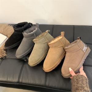 Giày Bốt Đi Tuyết Nữ 2024 Giày Bốt Ngắn Lót Lông Cừu Dày Phong Cách Hàn Quốc Đế Bằng Thường Ngày Mùa Đông Giày Bốt Đi Tuyết