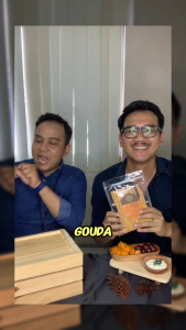 Baros Bundling Gouda Cheese Stick + Gouda Cheese Chips | Cheese Stick Keju Asli Gouda Cemilan Renyah Snack Keju Stik Keju