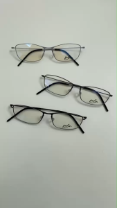 Polin กรอบแว่นสายตา รุ่น 5510 เนื้อไทเทเนียม เบาทน ไร้สกรู ทรงสวยหรู