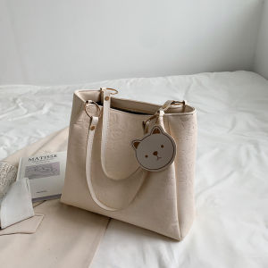 2025 New Pure Color Tote Bag Large Capacity Commuter Womens Single Shoulder Bag College Students Class Travel Bag