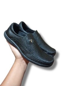 SEPATU KULIT KULIT ZURRU