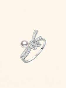 Helas | Wedding High Luster Akoya Sea Water Pearl Ring 18K Gold Diamond
