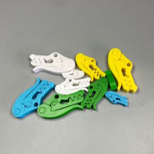 A Set of 5 3D-Printed Crocodile-Shaped Snack Sealing Clips a Fun and Creative Kitchen Food Preservation Tool.