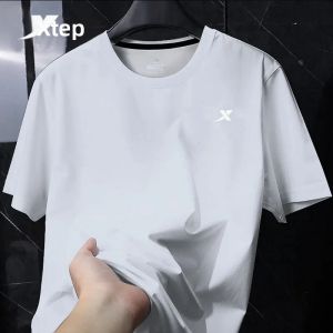 XTEP | Sleeveless Quick-Dry Running Vest