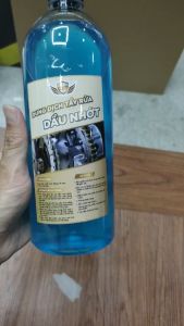 Dung dịch tẩy rửa dầu nhớt Võ Gia chai 1L + vòi xịt dùng cho chi tiết xe máy oto xe diên máy móc