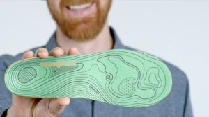 Superfeet Trailblazer Comfort Men Insoles (Trim-to-Fit) - Great for Hiking & Outdoor Footwear - Stabilizes Feet on Uneven Ground - Deep Heel Cup & Medium to High Arch Support