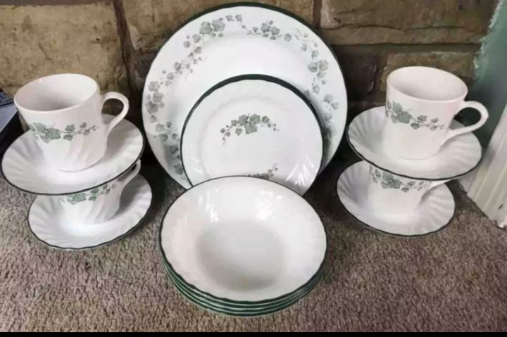 Corelle Impressions 20-Piece Dinnerware Set Service for Callaway