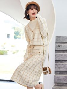 Autumn Wear Match Fancy Tea Series Wear Match a Set of Accessible Luxury Plaid Knitting Fake Two Pieces Sweaters Skirt Suit
