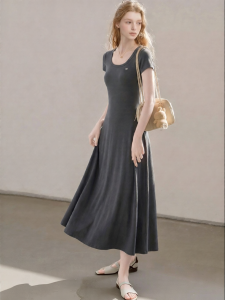 Slimming U-Neck Gray Dress