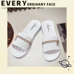 QDshop รองเท้าแตะแฟชั่นเกาหลี รองเท้าสวมชนิด 🐠 รูปแบบสวม โซ่สีทองยุคคุณหนูสายหวาน หรือ คุณหนูสายแซ่บใส่หรูหรามากจ้า 🌷