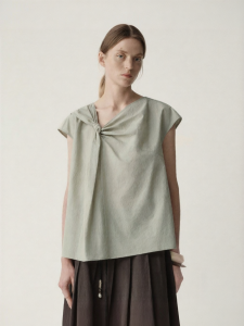 INSIS FEMME | Simplicity Stylishness A-Line Top