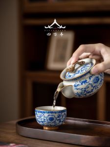KONGJIAN | Bộ Trà Du Lịch Có Thể Mang Đi Với Thiết Kế Hoa Xanh Và Trắng
