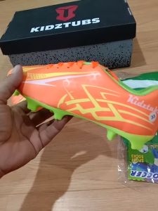 KIDZTUBS Sepatu Sepak Bola Anak Laki LakI Size 28 29 30 31 32 33 34 35 36 37 KDZ1521112624