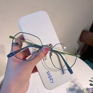 Kacamata Fotokromik Ultra Ringan Artistik Retro Anti Radiasi Bentuk Poligonal Wanita Pria