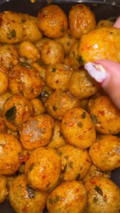 Cimol kering crispy (endog lewo) pedas daun jeruk 1kg viral tik tok