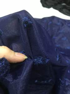 Vải voan lưới thêu hoa màu xanh đen dày dặn hàng cao cấp (khổ 1m15)may đầm váy áo thiết kế thời trang