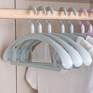Wide Shoulder Seamless Plastic Clothes Hanger Dry Wet Use Anti Slip Home Use Storage Organizer for Underwear Modern Style