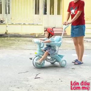 [Giá rẻ] Xe đẩy cho bé xe đạp 3 bánh có tay đẩy 618 có nhạc và đèn có vòng an toàn cho bé BH 6 tháng