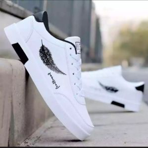 SEPATU PRIA TERBARU SEPATU PRIA SNEAKERS SEPATU PRIA TERLARIS SEPATU PRIA JALAN SEPATU PRIA LARI SEPATU PRIA OLAHRAGA