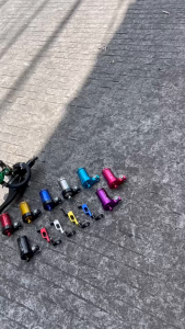 MASTER REM KANAN GRAFIR BONAMICI + TABUNG MINYAK BONAMICI SET BAUT SELANG + BREKET TABUNG MINYAK FULL CNC ORIGINAL UNIVERSAL MOTOR HANDLE MASTER REM KANAN NO NAME HANDLE RIGHT BRAKE SET 1 TABUNG MINYAK DEPAN MIO BEAT VARIO SCOOPY SUPRA NMAX AEROX ADV