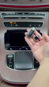 Bộ Chuyển Đổi Carplay Android Auto Không Dây 2 Trong 1 Kết Nối Nhanh Wifi 5GHz Thiết Bị Thông Minh Cho Ô Tô Hỗ Trợ Chức Năng Gốc Của Xe.