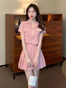 Temperament Youthful-Looking Pink Small Short Sleeve Jacket + Fashion Pleated Skirt Two-piece Set Womens Summer Wear