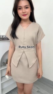 Lenata Ruby Skort / Bawahan wanita / Celana pendek / Rok Celana Wanita