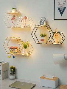 สไตล์นอร์ดิกศิลปะเหล็กผนังตกแต่ง Rack Tea Shop ร้านอาหารห้องนั่งเล่นรูปร่างไม่สม่ําเสมอไม่จําเป็นต้องเจาะชั้นวางของ