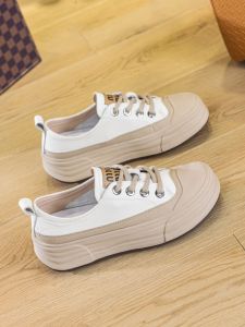 Large Size Genuine Leather Womens Shoes 2025 New Style Vintage Flats White Casual Thick Bottom Retro Board Shoes